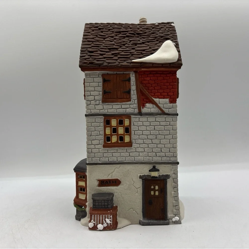 Department‎ 56 1988 Vintage HVC Dickens Village Series Poulterer 5926-9 Retired